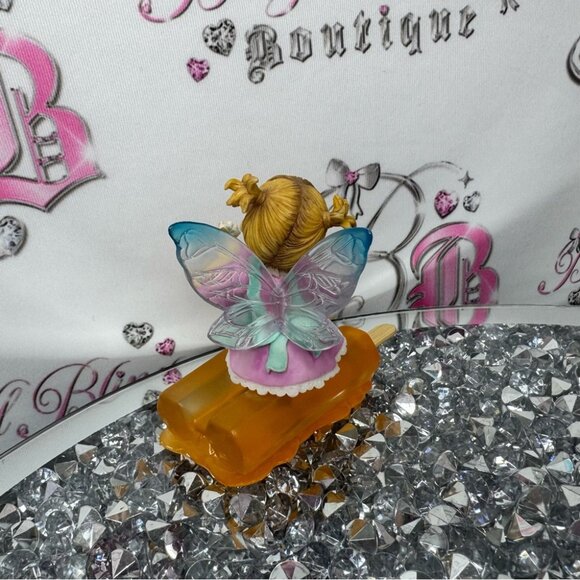 The little kitchen fairies Adorable Fairy Figurine with Popsicle Base cool treat - Picture 3 of 6